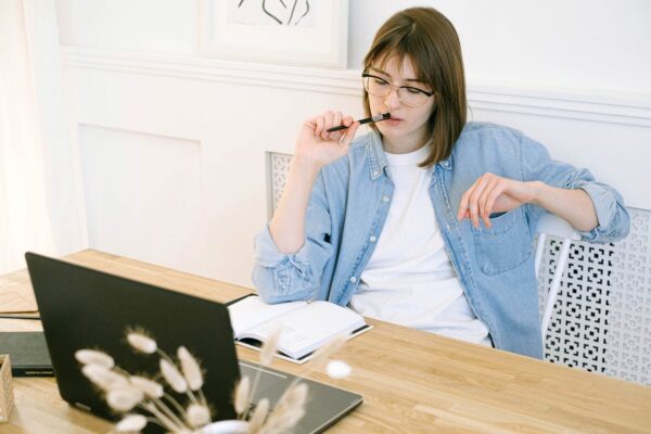 Link Insertion - ArticlesReader.com